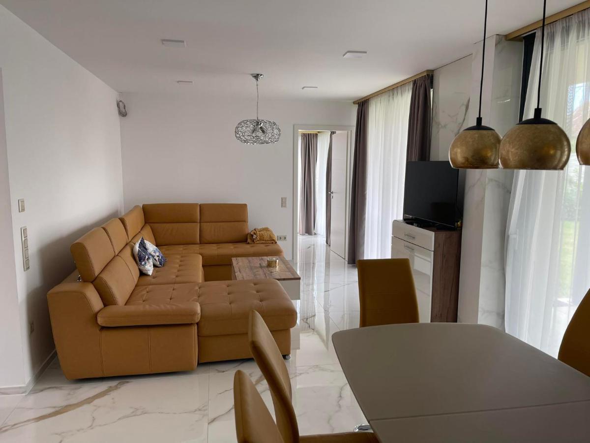 Luxury Apartments In Balatonalmadi, Almadi Lux Apartman III - Pure Gold Εξωτερικό φωτογραφία